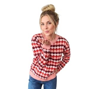 LESLEY EVERS Pink And Red Sylvie Heart Pattern Crew Neck Sweater